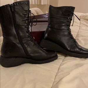 Black boots, lined with fur by Annina - size 38